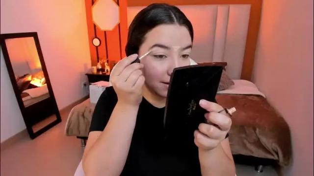 Image 7 of annia_paris Stream on Chaturbate on 1 month ago