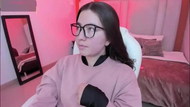 Image 4 of annia_paris Stream on Chaturbate on 1 month ago