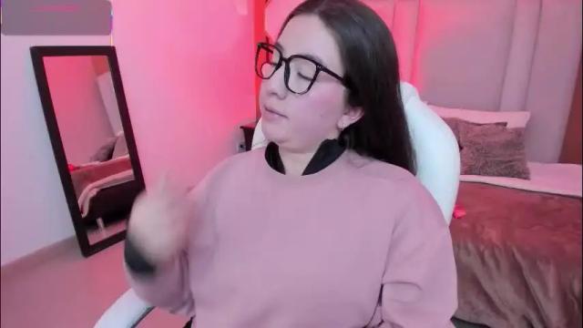 Image 8 of annia_paris Stream on Chaturbate on 1 month ago