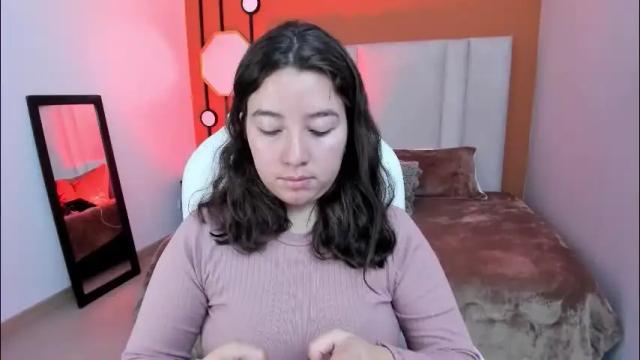 Image 4 of annia_paris Stream on Chaturbate on 1 month ago