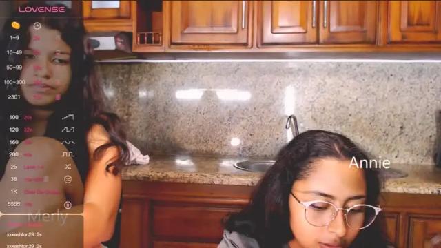 Thumbnail 3, annie_and_merly's Stream at Chaturbate, 19 months ago