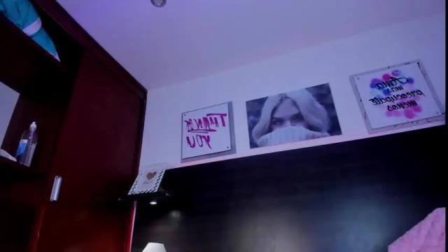 Image 8 of annie_as Stream on Chaturbate on 16 months ago