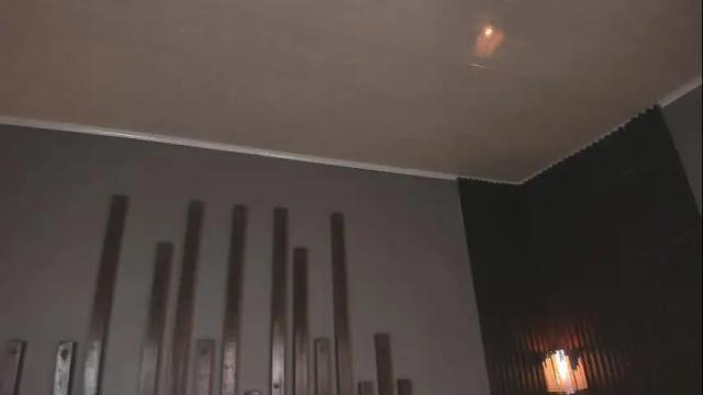 Image 12 of annie_barozzi Stream on Chaturbate on 24 days ago