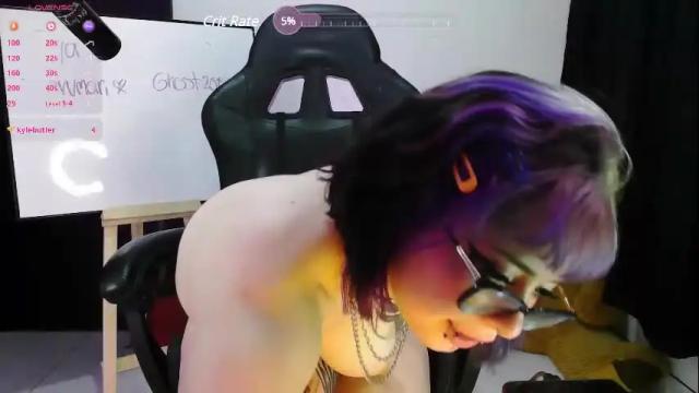 Image 4 of annie_berryy Stream on Chaturbate on 1 month ago