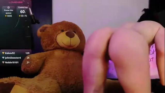 Image 10 of annie_berryy Stream on Chaturbate on 19 days ago
