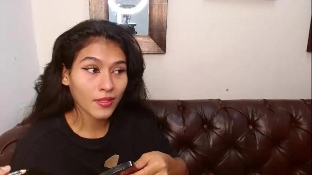 Image 6 of annie_darling Stream on Chaturbate on 1 month ago