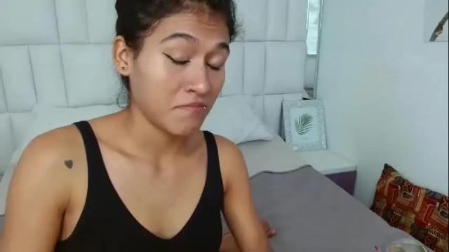 Image 11 of annie_darling Stream on Chaturbate on 1 month ago