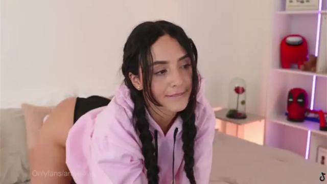 Image 4 of annie_dreams Stream on Chaturbate on 13 months ago