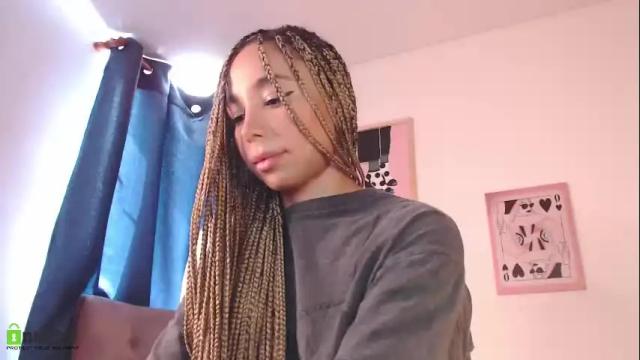 Image 6 of annie_es Stream on Chaturbate on 23 days ago