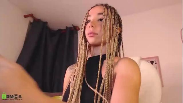 Image 10 of annie_es Stream on Chaturbate on 10 days ago