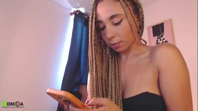 Image 7 of annie_es Stream on Chaturbate on 7 days ago