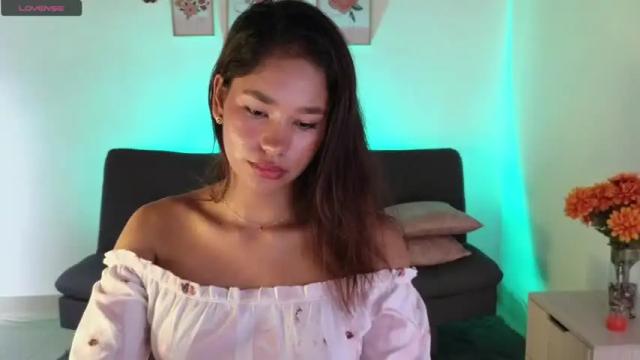 Image 6 of annie_green33 Stream on Chaturbate on 19 months ago