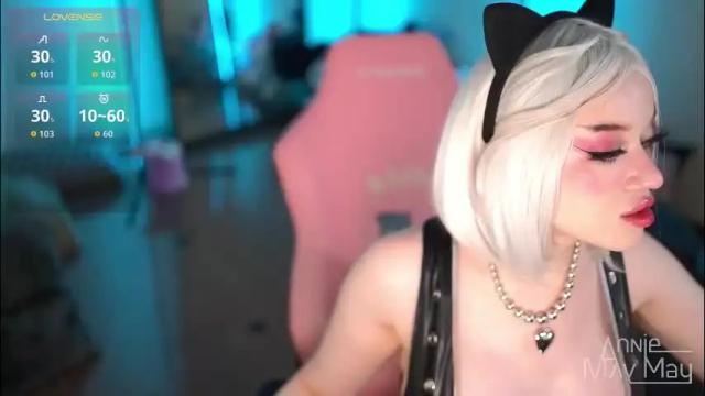 Image 3 of annie_may_may Stream on Chaturbate on 2 months ago