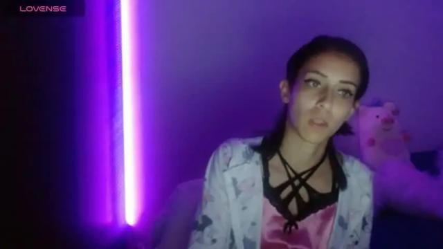 Image 2 of annie_seduction Stream on Chaturbate on 15 months ago