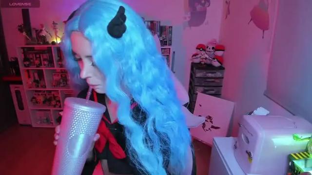Image 3 of annie_shiratori Stream on Chaturbate on 18 months ago