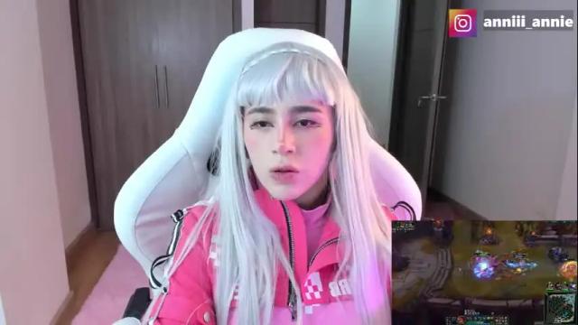 Image 7 of annie_snow_ Stream on Chaturbate on 1 month ago