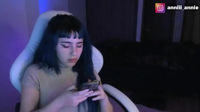 Image 11 of annie_snow_ Stream on Chaturbate on 1 month ago