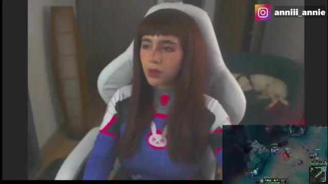 Image 12 of annie_snow_ Stream on Chaturbate on 10 days ago