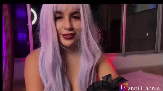 Image 10 of annie_snow_ Stream on Chaturbate on 2 days ago