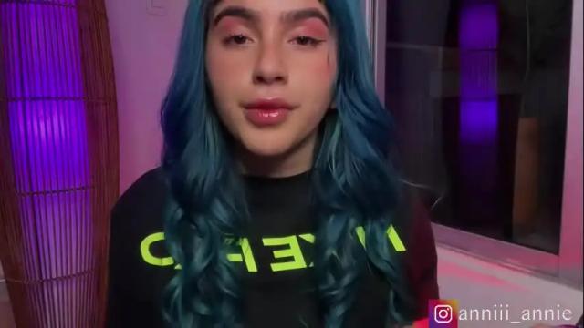 Image 3 of annie_snow_ Stream on Chaturbate on 1 day ago