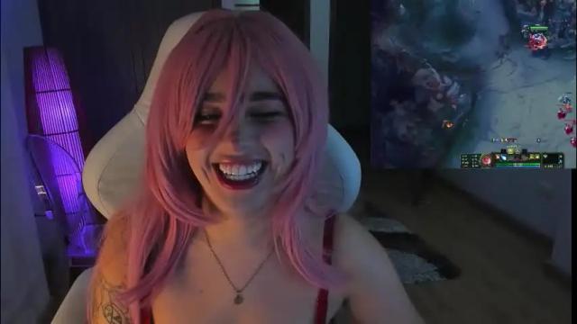 Image 3 of annie_snow_ Stream on Chaturbate on 1 month ago