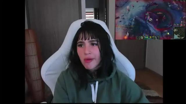 Image 8 of annie_snow_ Stream on Chaturbate on 1 month ago