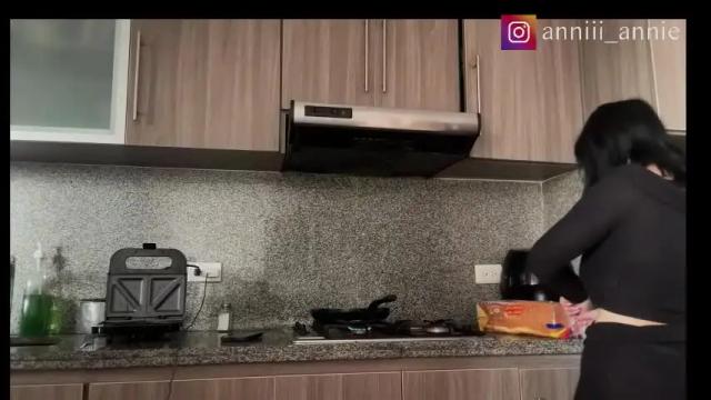 Image 3 of annie_snow_ Stream on Chaturbate on 21 days ago