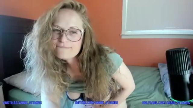 Image 10 of annie_stjames Stream on Chaturbate on 13 months ago