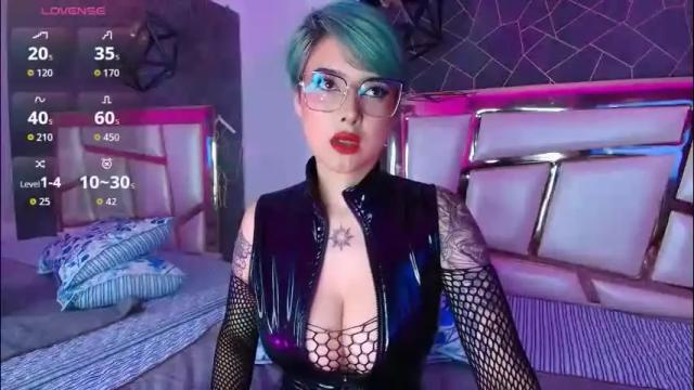 Image 4 of annie_swan Stream on Chaturbate on 1 month ago