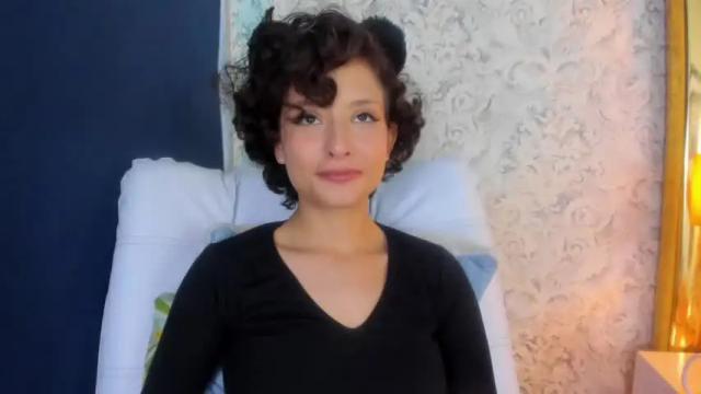 Image 2 of annie_wills_ Stream on Chaturbate on 18 months ago