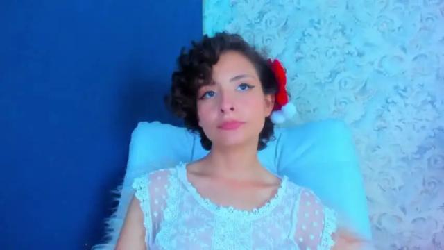 Image 2 of annie_wills_ Stream on Chaturbate on 17 months ago