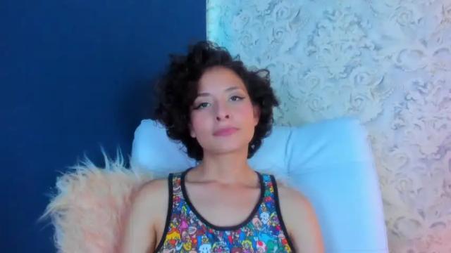 Thumbnail 1, annie_wills_'s Stream at Chaturbate, 17 months ago