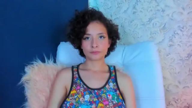 Image 3 of annie_wills_ Stream on Chaturbate on 17 months ago