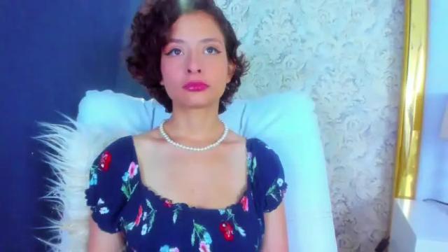 Image 2 of annie_wills_ Stream on Chaturbate on 17 months ago