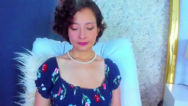 Image 3 of annie_wills_ Stream on Chaturbate on 17 months ago