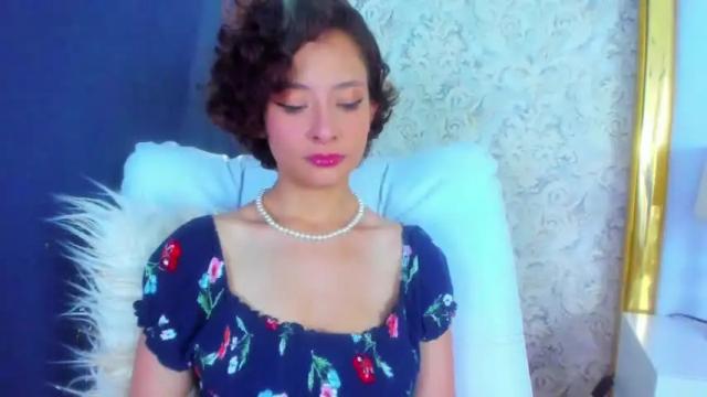 Image 4 of annie_wills_ Stream on Chaturbate on 17 months ago