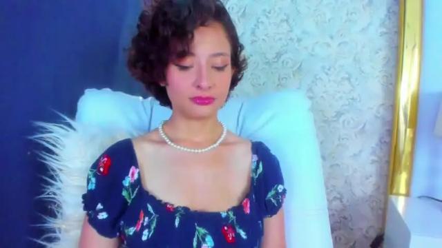 Image 7 of annie_wills_ Stream on Chaturbate on 17 months ago