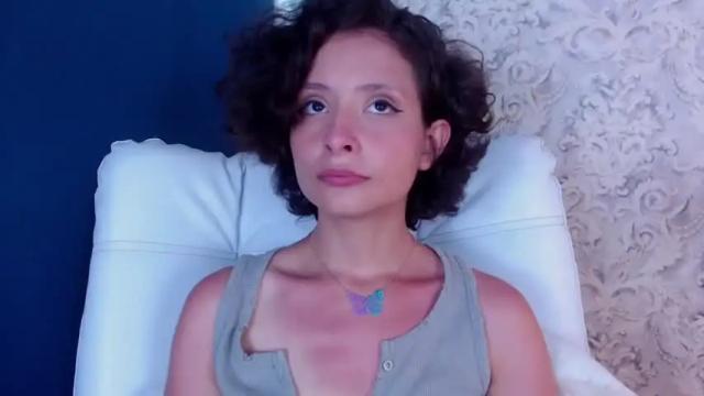 Image 12 of annie_wills_ Stream on Chaturbate on 16 months ago