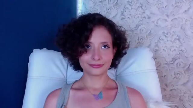 Image 2 of annie_wills_ Stream on Chaturbate on 16 months ago