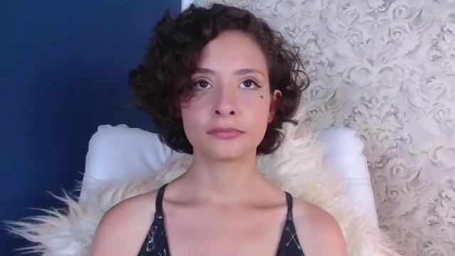 Image 2 of annie_wills_ Stream on Chaturbate on 23 months ago