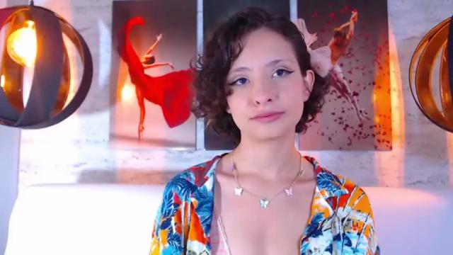 Image 2 of annie_wills_ Stream on Chaturbate on 16 months ago