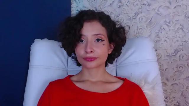 Image 4 of annie_wills_ Stream on Chaturbate on 16 months ago