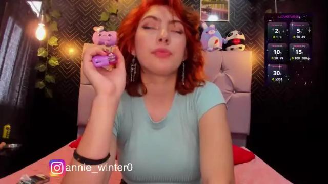 Image 4 of annie_winter1 Stream on Chaturbate on 3 months ago