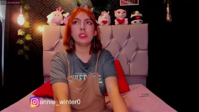 Image 3 of annie_winter1 Stream on Chaturbate on 2 months ago