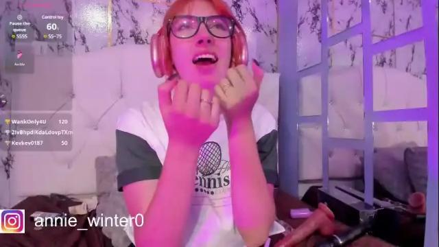 Image 7 of annie_winter1 Stream on Chaturbate on 2 months ago