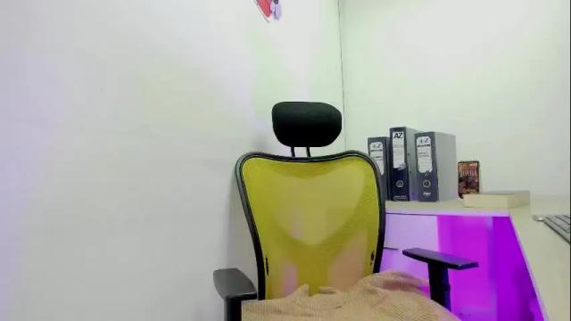 Thumbnail 1, annie_winter1's Stream at Chaturbate, 29 days ago