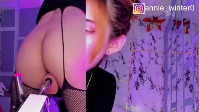 Image 10 of annie_winter1 Stream on Chaturbate on 19 days ago