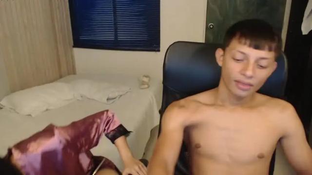 Image 7 of annieanddaniel_ms_ Stream on Chaturbate on 16 months ago