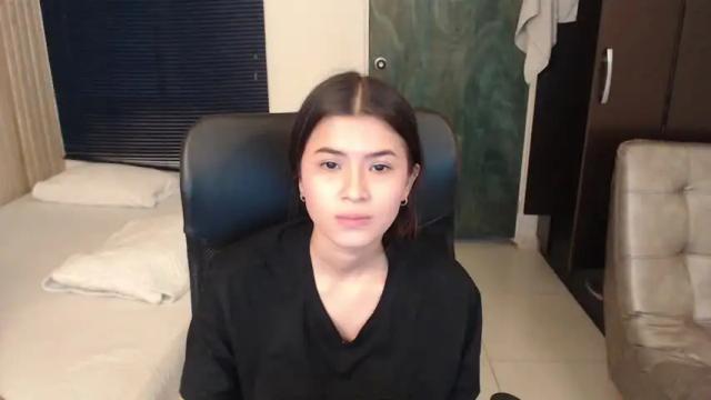 Image 3 of annieanddaniel_ms_ Stream on Chaturbate on 15 months ago