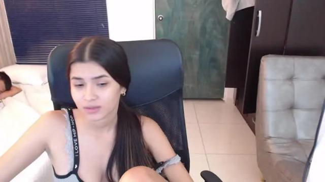 Image 11 of annieanddaniel_ms_ Stream on Chaturbate on 17 months ago